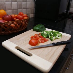 Large Non-Slip Wooden Bamboo Cutting Board with Antibacterial Surface with Wooden Handle, Chopping Board for Kitchen