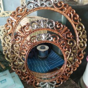 Round Wooden Wall Mirror / Photo Frame - Royal Golden